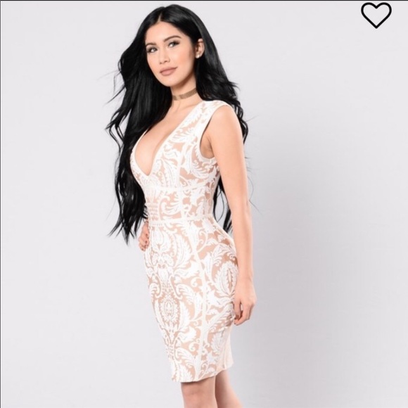 Dress - Picture 2 of 3